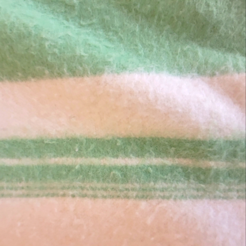 Vintage Wool Blend Blanket 60x80 - Picture 5 of 12